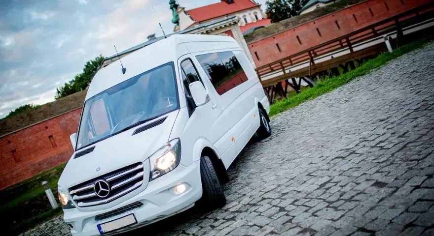 Ile kosztuje autokar do Londynu? Sprawdź ceny i oferty teraz